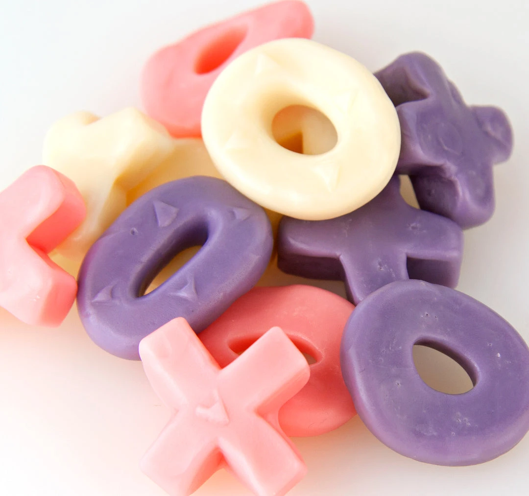 Beulah's Candyland Gummi Hugs And Kisses X O Pink Purple Gummy Valentine Candy 5 Pounds 3 Beulah's Candyland Gummi Hugs And Kisses X O Pink Purple Gummy Valentine Candy 5 Pounds