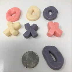 Beulah's Candyland Gummi Hugs And Kisses X O Pink Purple Gummy Valentine Candy 5 Pounds